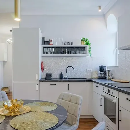 Appartamento Chic 2br - Ateneu - Center Bucarest