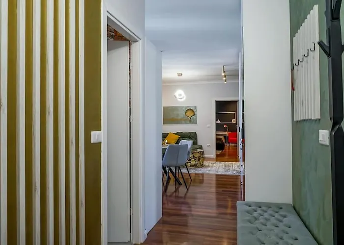 Chic 2br - Ateneu - Center * بوخارست