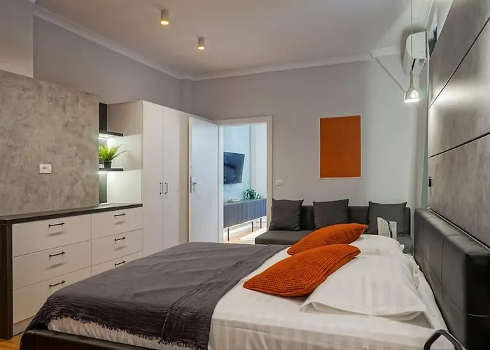 Apartment Chic 2br - Ateneu - Center