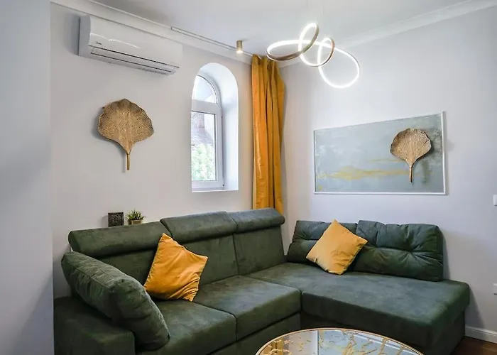 شقة Chic 2br - Ateneu - Center بوخارست