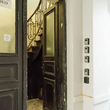 Апартаменты Chic 2br - Ateneu - Center *