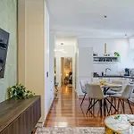 Apartament Chic 2br - Ateneu - Center Bucureşti